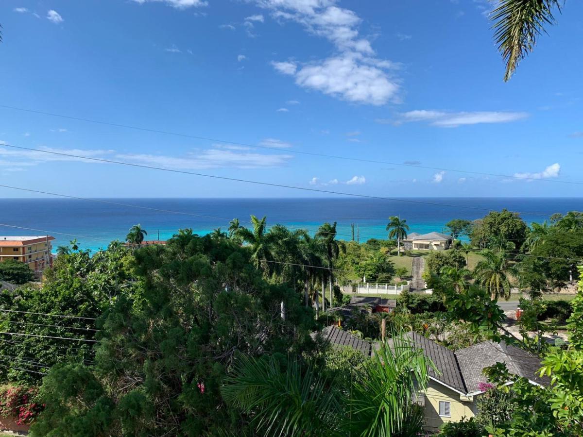Bella Vista Vacation Lägenhet Montego Bay Exteriör bild