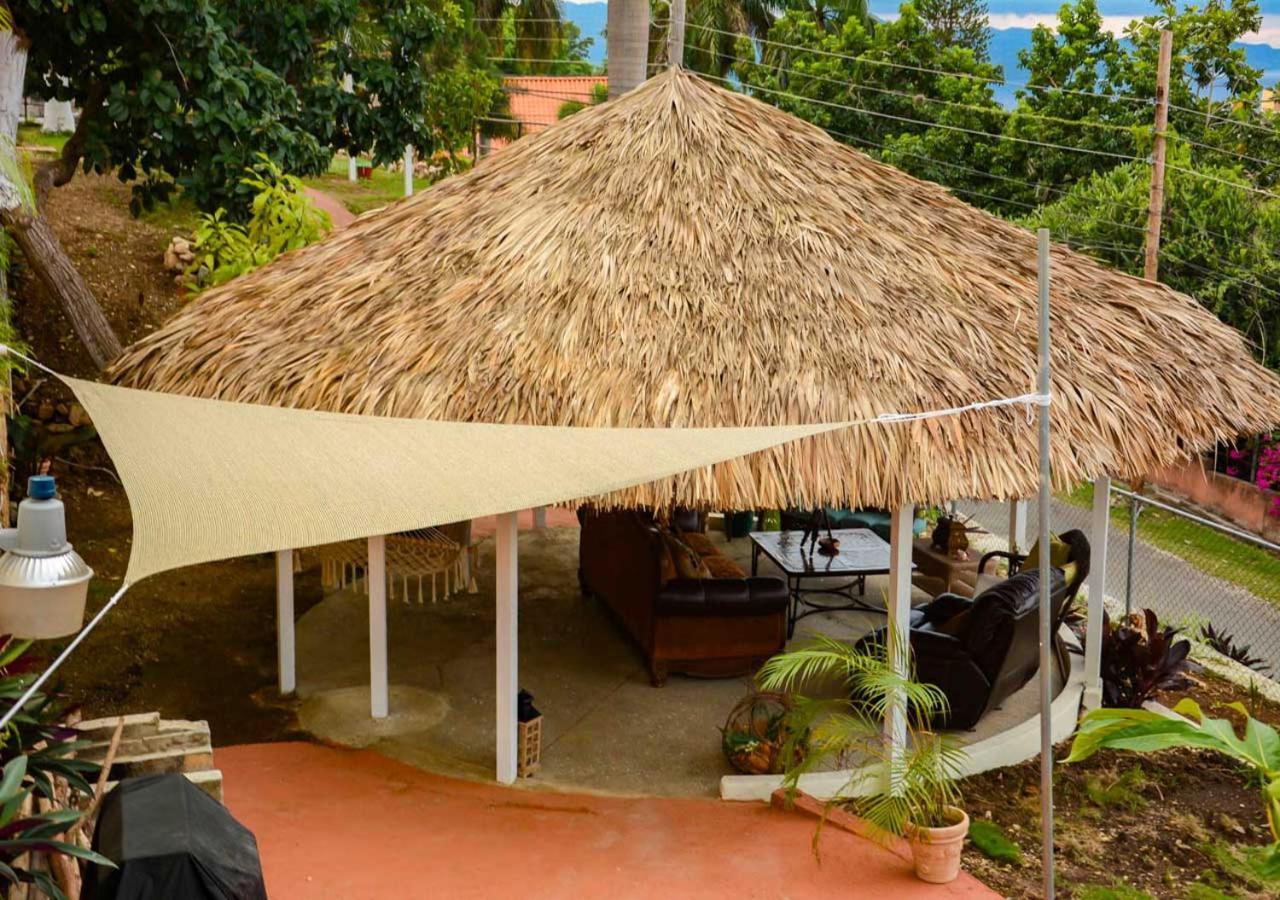 Bella Vista Vacation Lägenhet Montego Bay Exteriör bild