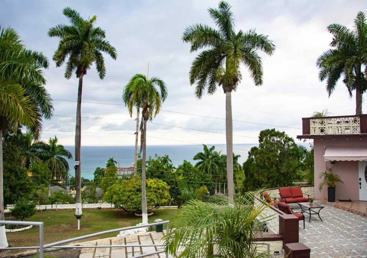 Bella Vista Vacation Lägenhet Montego Bay Exteriör bild