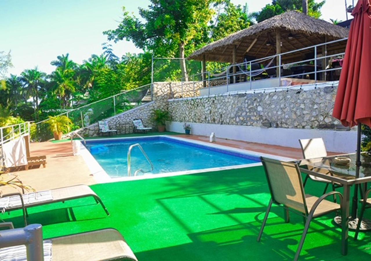 Bella Vista Vacation Lägenhet Montego Bay Exteriör bild